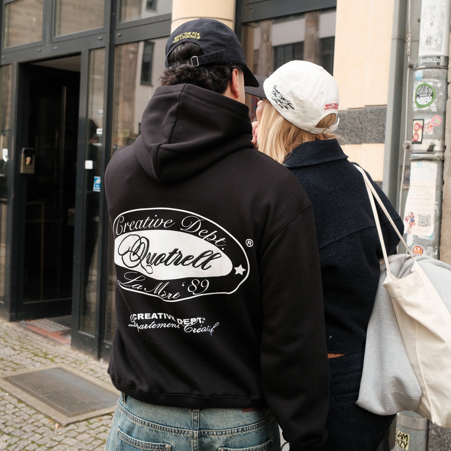 LA MERE HOODIE | BLACK/WHITE