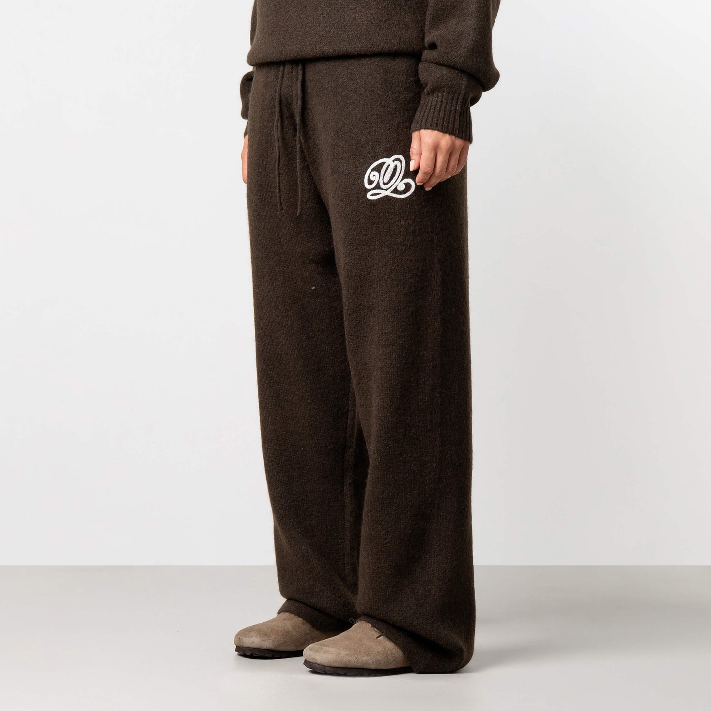 ELAN KNITTED SET | BROWN