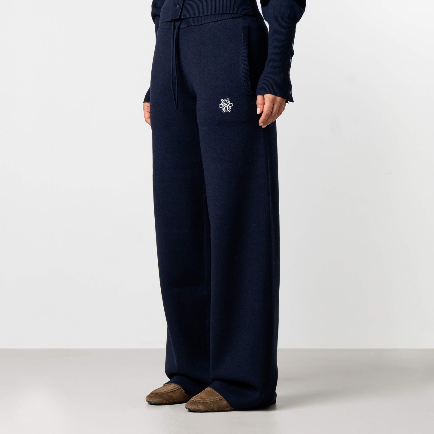 CHLOE KNITTED SET | NAVY/WHITE