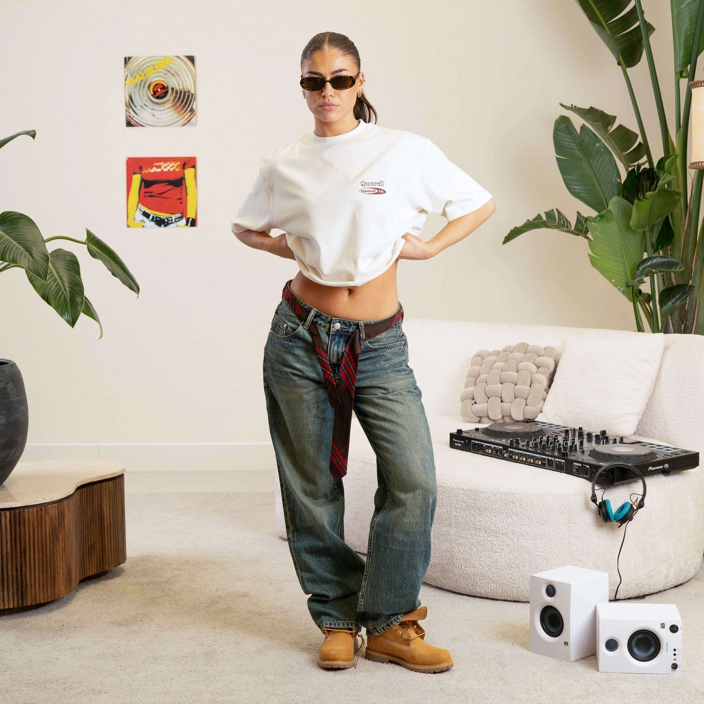 OLIVER DENIM JEANS | TINTED MID BLUE