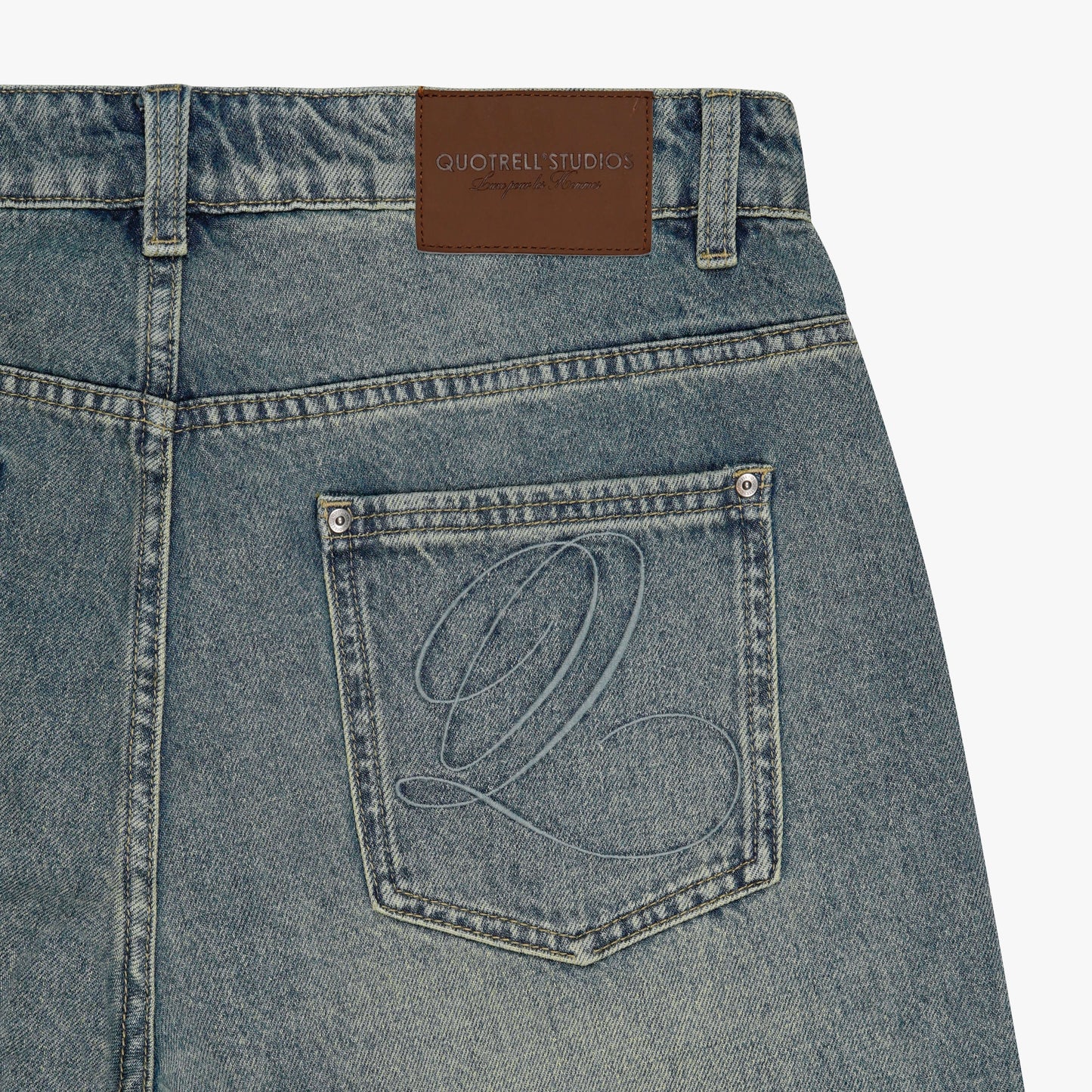 OLIVER DENIM JEANS | TINTED MID BLUE