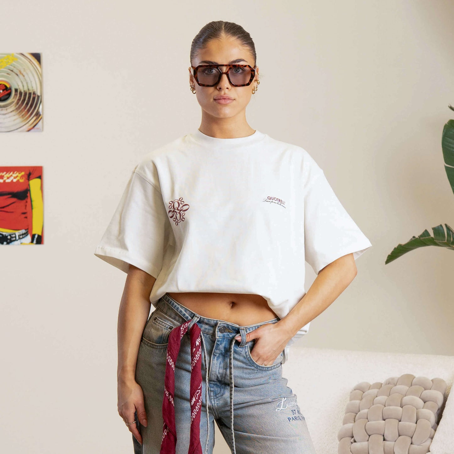 INSIGNIA TEE | OFF WHITE/RED