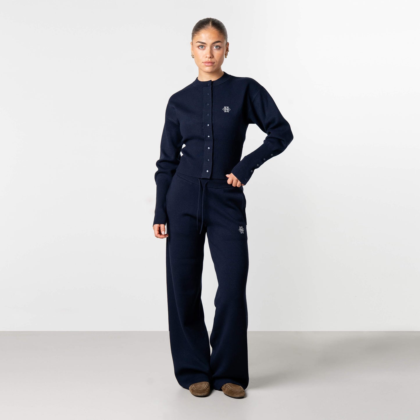 CHLOE KNITTED SET | NAVY/WHITE